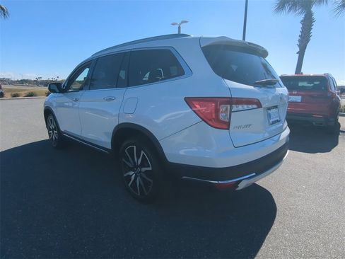 Used 2020 Honda Pilot Touring image 6