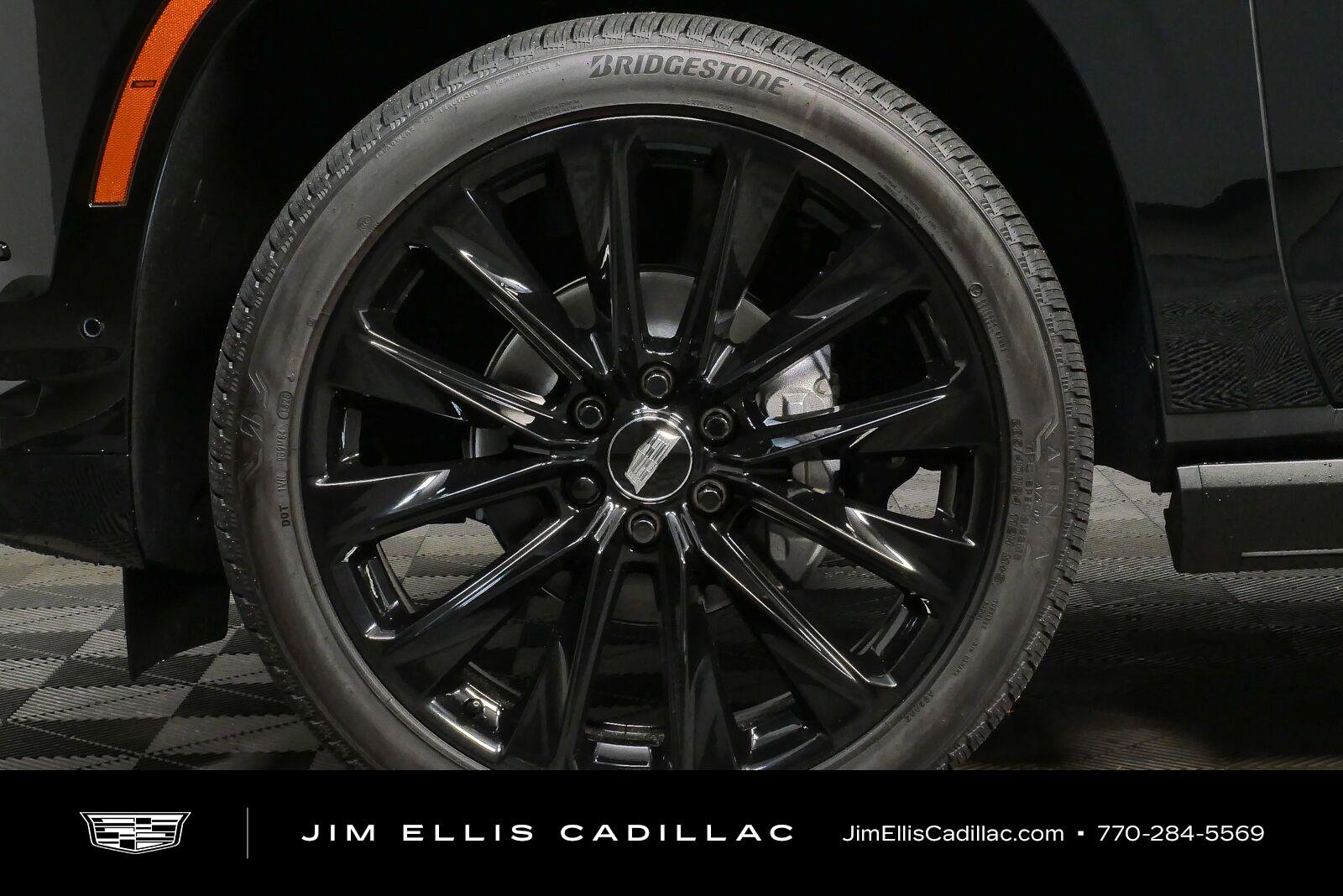 New 2026 Cadillac Escalade Platinum Sport w/ LPO, ONYX Package AWD/4WD image 36