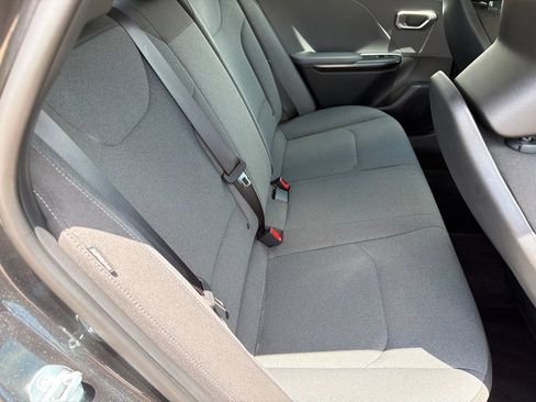 Used 2025 Kia K4 FWD image 15
