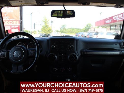 Used 2013 Jeep Wrangler Unlimited Sport image 17