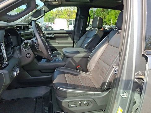 Used 2024 GMC Sierra 1500 AT4X AWD/4WD image 8