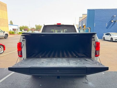 Used 2020 Ford F150 XLT w/ Equipment Group 302A Luxury AWD/4WD image 23