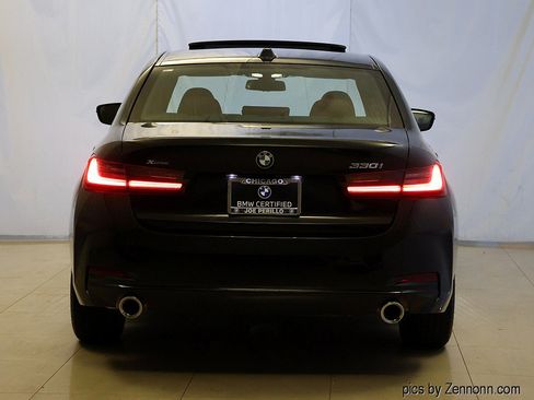 Certified 2025 BMW 330i xDrive Sedan AWD/4WD image 7