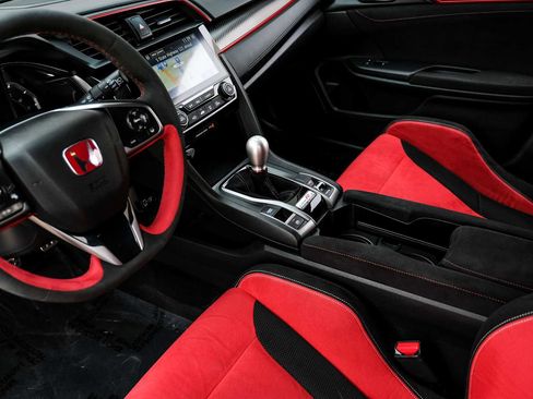 Used 2021 Honda Civic Type R image 25