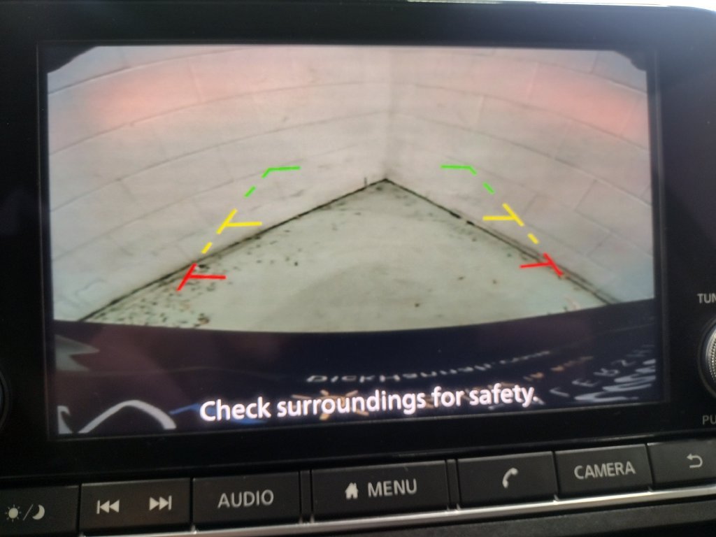 Used 2025 Nissan Altima 2.5 SV FWD image 9