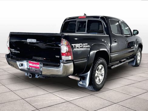 Used 2015 Toyota Tacoma 4x4 Double Cab w/ TRD Off-Road Package image 14