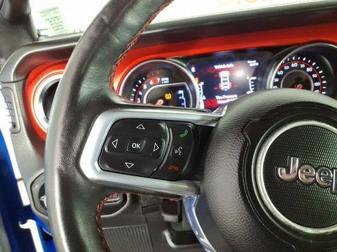 Used 2021 Jeep Wrangler Unlimited Rubicon AWD/4WD image 17