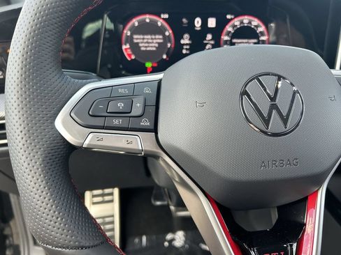 New 2026 Volkswagen GTI SE FWD image 20