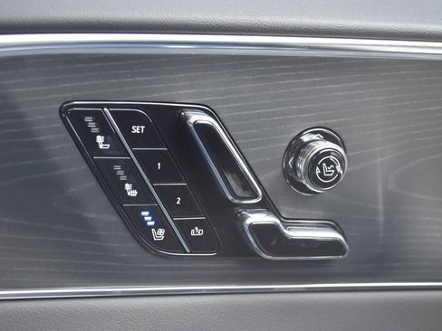New 2026 Cadillac Lyriq V AWD/4WD image 59