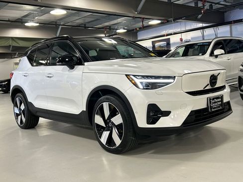Certified 2023 Volvo XC40 Recharge Ultimate w/ Protection Package Premier AWD/4WD image 1