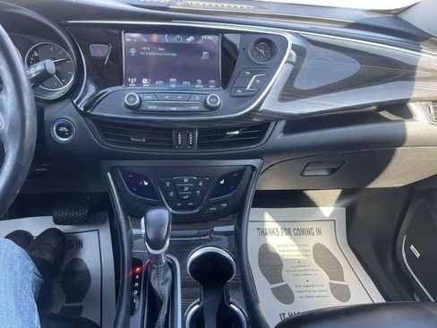 Used 2020 Buick Envision Premium AWD/4WD image 17