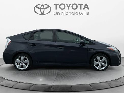 Used 2010 Toyota Prius Five image 7
