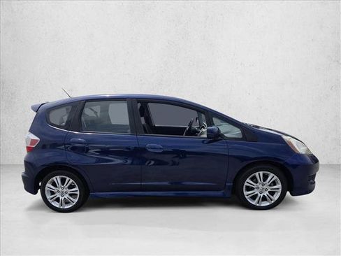 Used 2011 Honda Fit Sport image 4