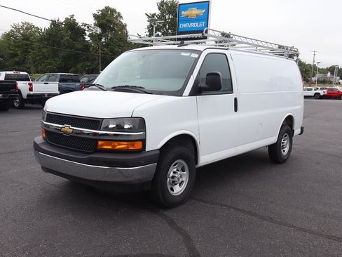 New 2025 Chevrolet Express 2500 w/ Driver Convenience Package image 18