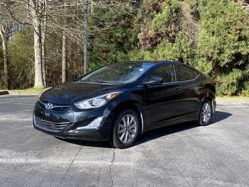 Used 2015 Hyundai Elantra SE w/ Option Group 03 image 5