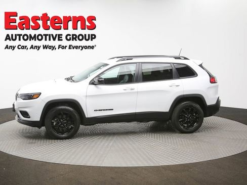 Used 2023 Jeep Cherokee Altitude Lux image 59