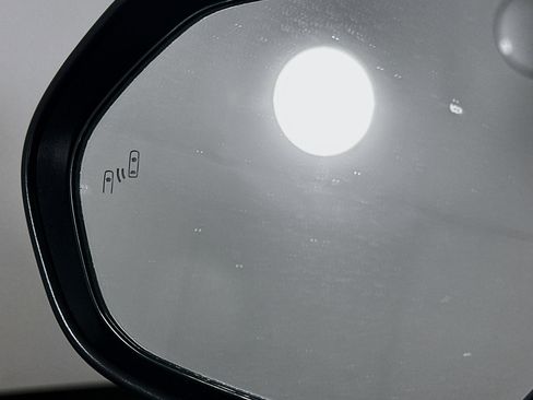 Used 2025 Toyota Camry LE image 16