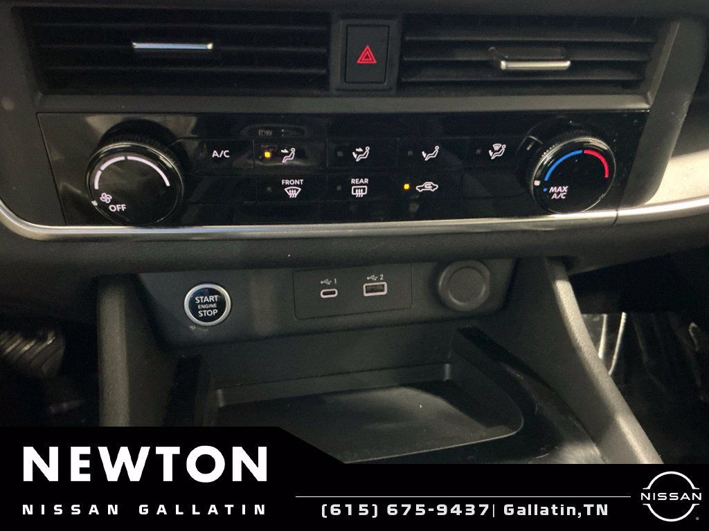 Used 2023 Nissan Rogue S FWD image 21