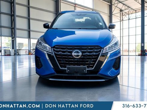 Used 2022 Nissan Kicks S FWD image 22