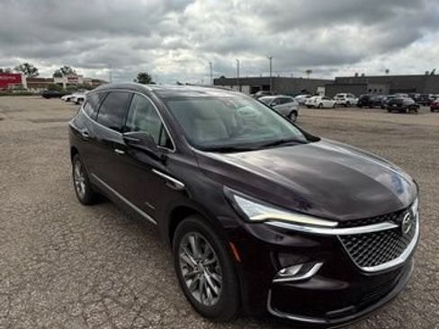 Used 2023 Buick Enclave Avenir w/ Trailering Package, 5000 lbs. AWD/4WD image 2
