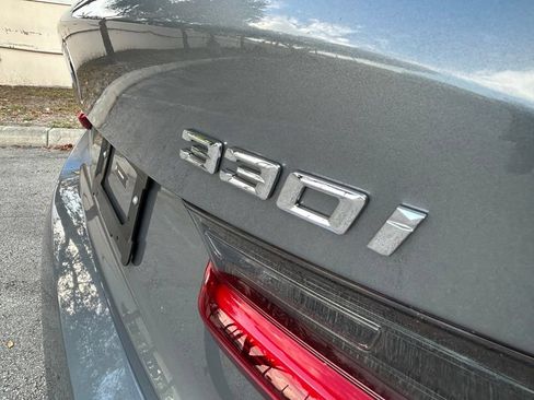 Used 2025 BMW 330i Sedan RWD image 39