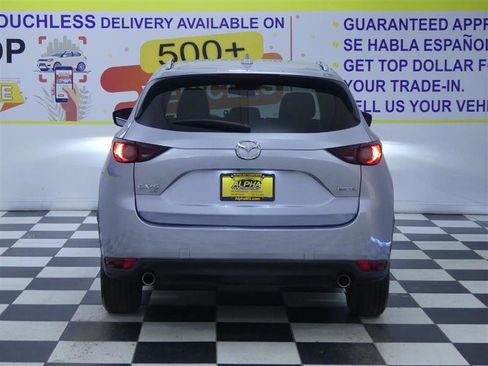 Used 2021 MAZDA CX-5 Touring image 5