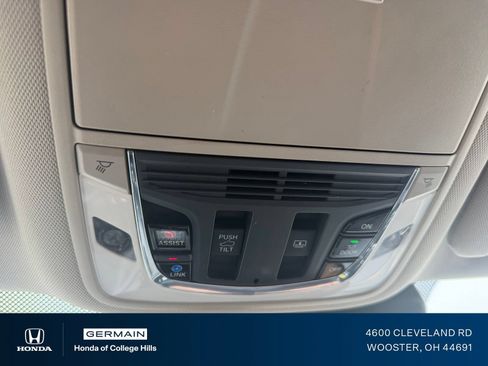 Used 2020 Acura RDX AWD w/ Technology Package image 25