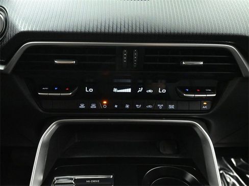 Used 2025 MAZDA CX-90 3.3 Turbo w/ Select Package image 31