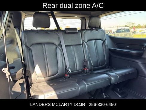 Used 2024 Jeep Wagoneer Series II image 15