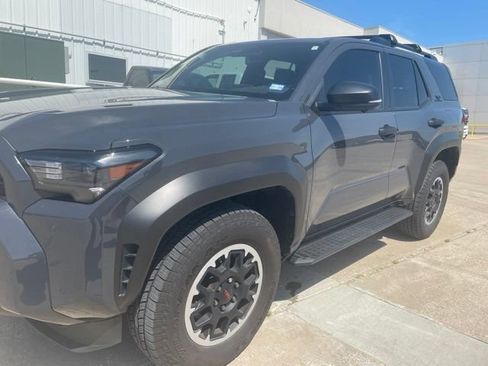 Used 2026 Toyota 4Runner TRD Off-Road Premium AWD/4WD image 5