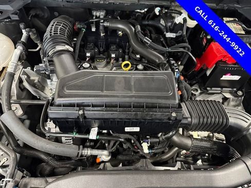 Used 2023 Ford Escape Active image 9