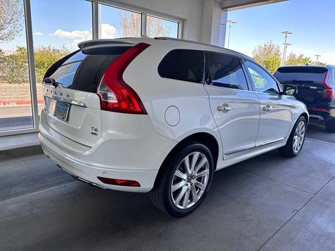 Used 2017 Volvo XC60 T6 Inscription w/ Preferred Option Package AWD/4WD image 4