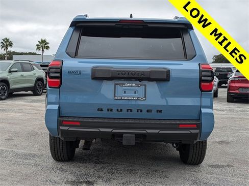 Used 2025 Toyota 4Runner SR5 image 6