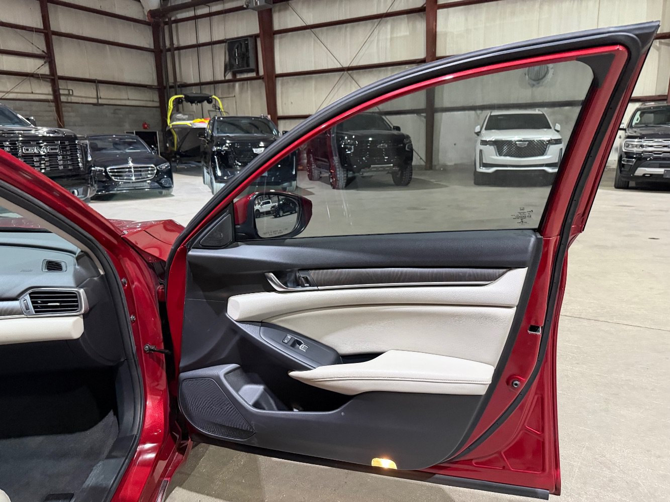 Used 2021 Honda Accord EX-L image 23