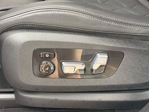 Certified 2024 BMW X5 xDrive40i w/ Climate Comfort Package AWD/4WD image 16