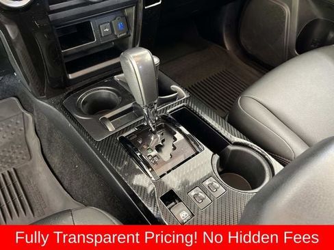 Used 2021 Toyota 4Runner Venture w/ Moonroof Package AWD/4WD image 33