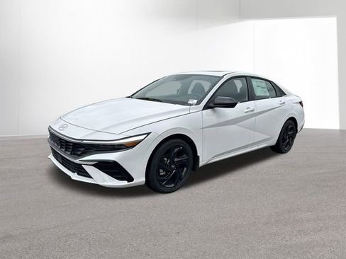 New 2026 Hyundai Elantra SEL Sport image 11