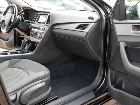 Used 2019 Hyundai Sonata SEL FWD image 19