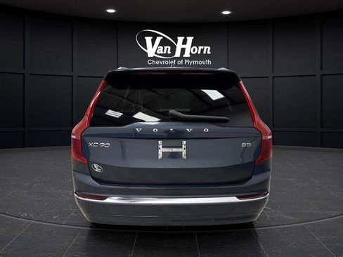 Used 2024 Volvo XC90 B5 Plus image 14