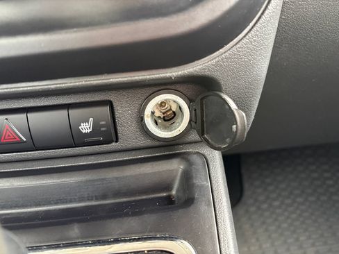 Used 2013 Jeep Patriot Latitude w/ Sun/Sound Group FWD image 30