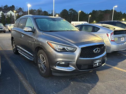 Used 2018 INFINITI QX60 FWD w/ Premium Plus Package image 4