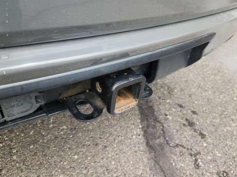 Used 2019 Jeep Grand Cherokee Altitude AWD/4WD image 13