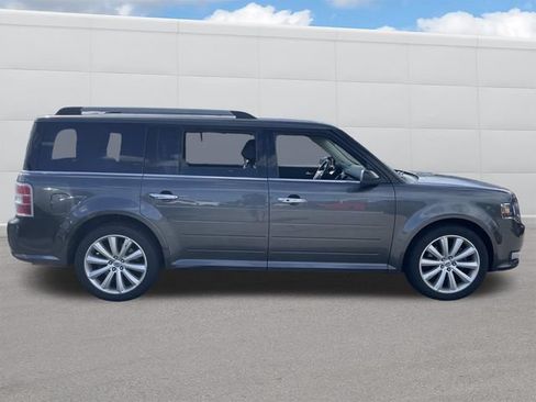 Used 2016 Ford Flex SEL w/ Equipment Group 202A AWD/4WD image 11