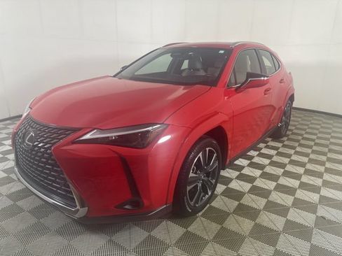 Used 2025 Lexus UX 300h AWD w/ Accessory Package (Z1) image 4