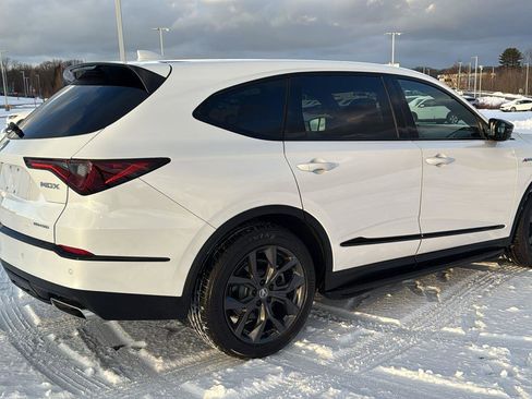 Used 2023 Acura MDX A-Spec image 6