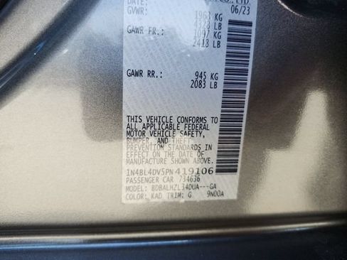 Used 2023 Nissan Altima 2.5 SV FWD image 34