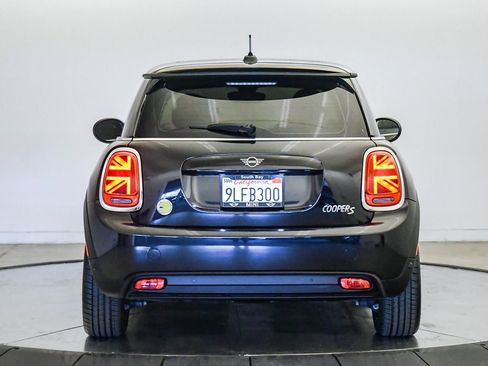 Certified 2024 MINI Cooper SE FWD image 3