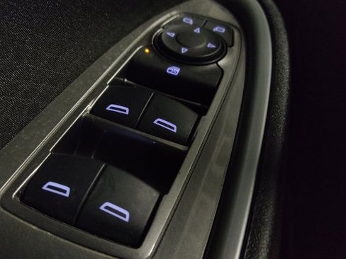 Used 2023 Chevrolet Malibu LS FWD image 27