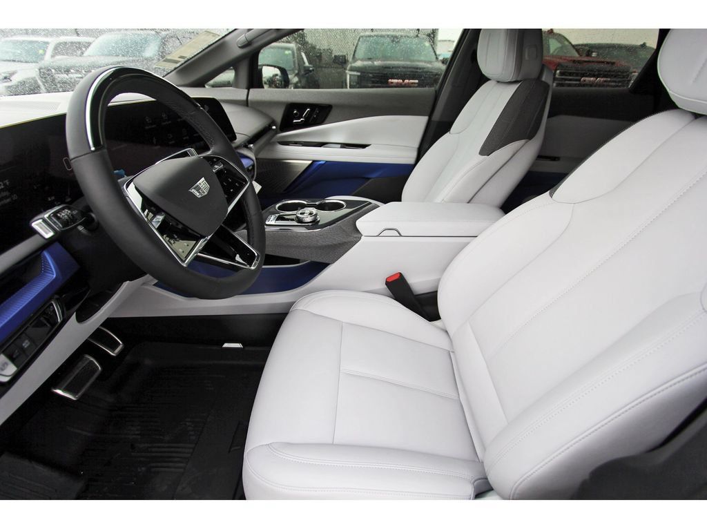 New 2027 Cadillac Optiq Luxury RWD image 6