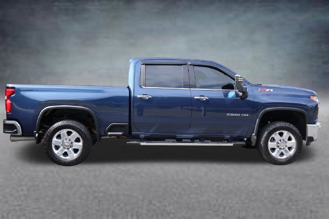 Used 2022 Chevrolet Silverado 2500 LTZ w/ LTZ Premium Package AWD/4WD image 2